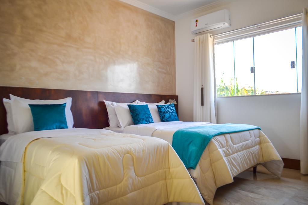 Lara'S Home Suites Capitolio Bagian luar foto